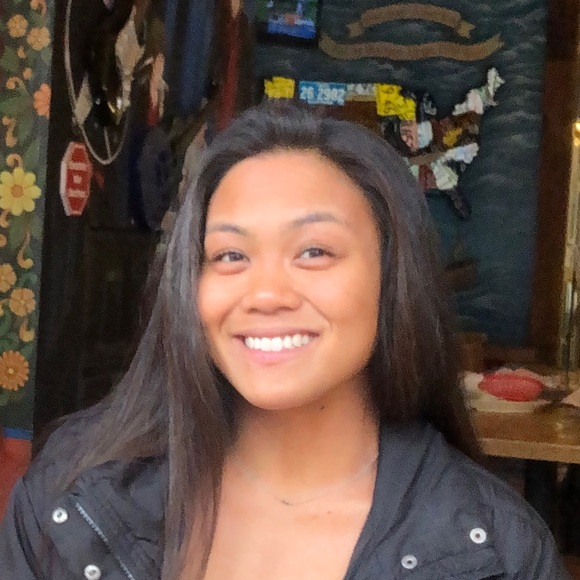 Meet your Posher, Roxanne - Picture 1 of 1